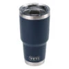 Yeti Coolers RAMBLER 30 OZ TUMBLER Thermobecher NAVY -Deutschland Natur Pause Verkaufs-Shop 5637939095 a rambler 30 oz tumbler yeti coolers 24